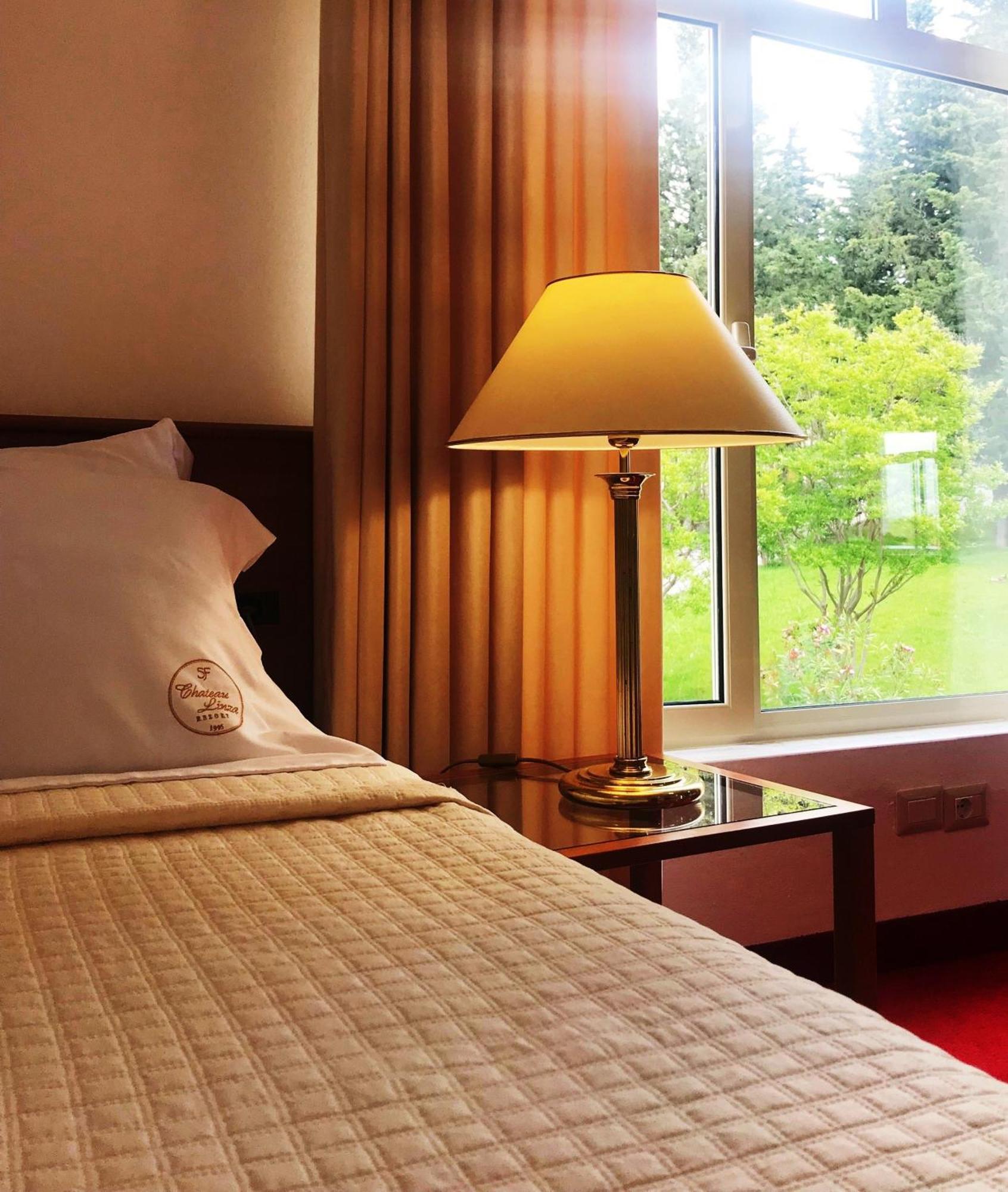 Chateau Linza Resort Tirana Exterior photo